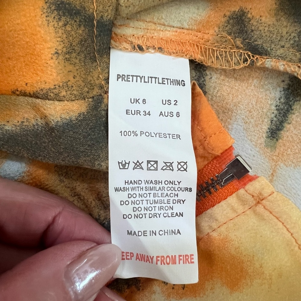 Pretty Little Thing Structured Corset Top Orange Tie Dye Print - Picture 9 of 9